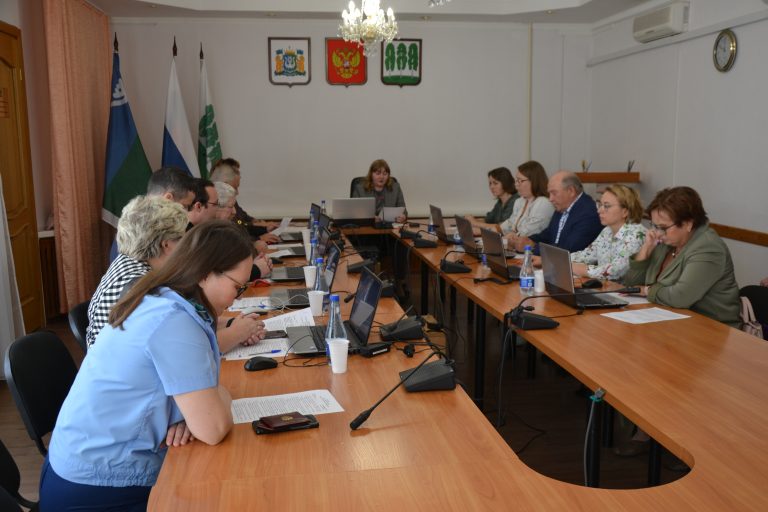 Полномочия и бюджет