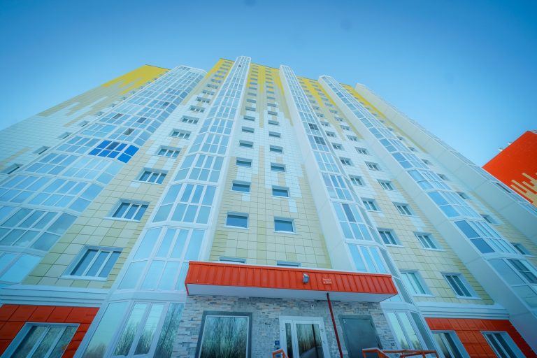 Первоочередная задача – жилье для защитников Родины