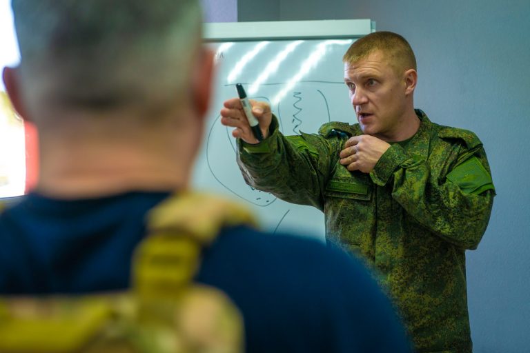 В полной боевой готовности