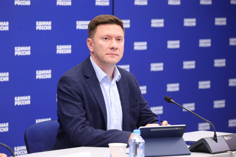 «Единая Россия» инициирует проверку состояния жилых домов в регионах