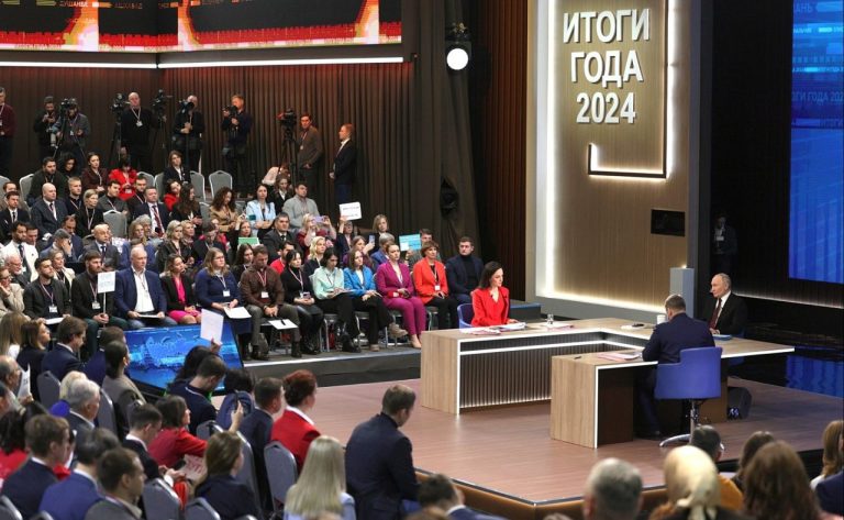 Владимир Путин дал оценку отношениям России и Китая