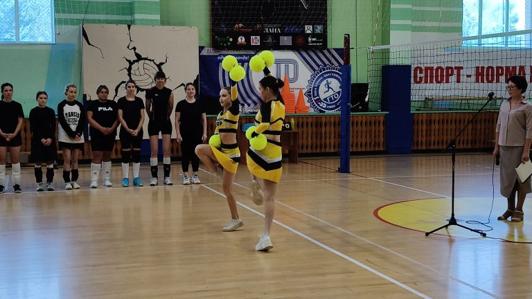 День поселка начинается со спорта