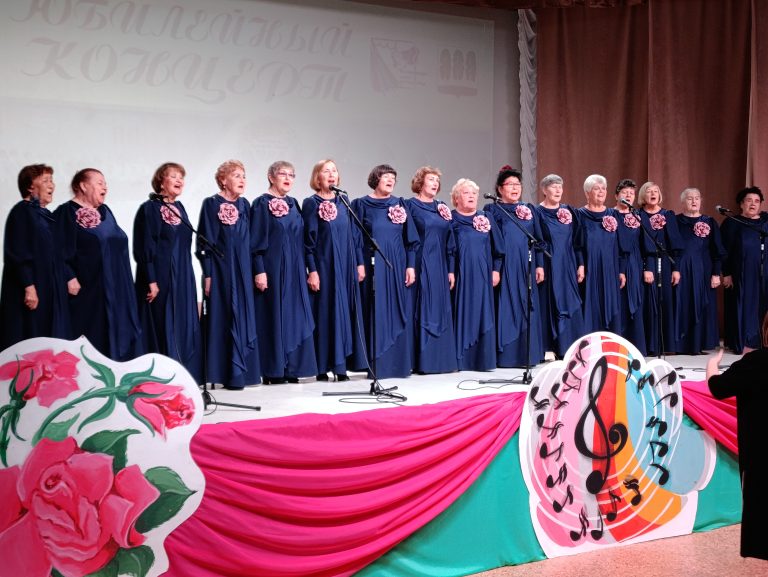 Хранители золотого фонда района