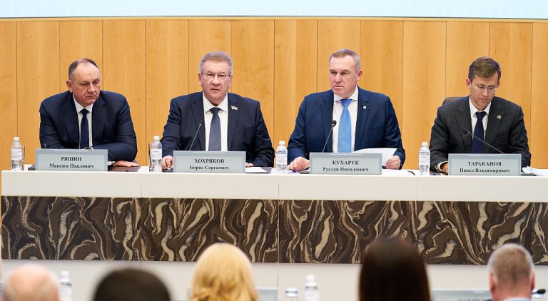 В Югре принято решение о переходе на одноуровневую систему местного самоуправления