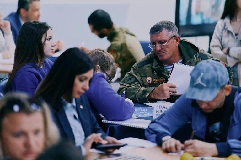 Югра — лидер России по трудоустройству ветеранов СВО