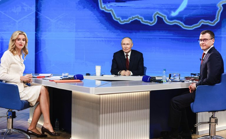 Владимир Путин:о войне и мире, о любви и дружбе