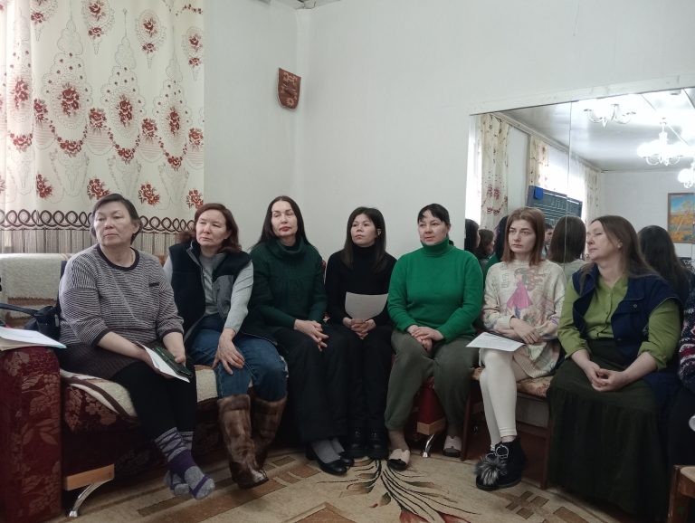 Как работники школы искусств учились бороться с огнем