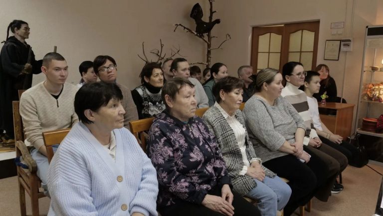 Сакральное и привычное: волосы в культуре разных народов