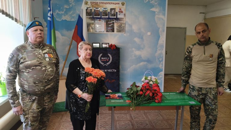 Вечная Слава: Парта Героя Алексея Полунина