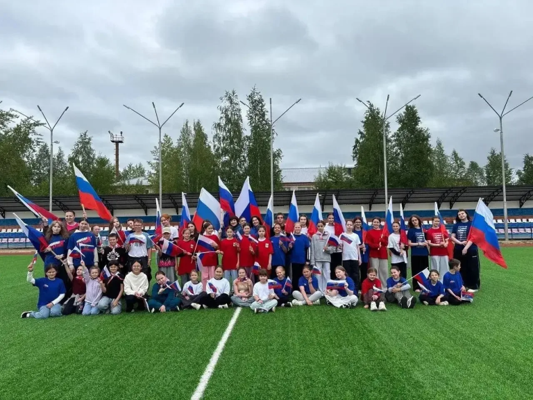 Триколорный забег: Гордость за Россию в каждом шаге