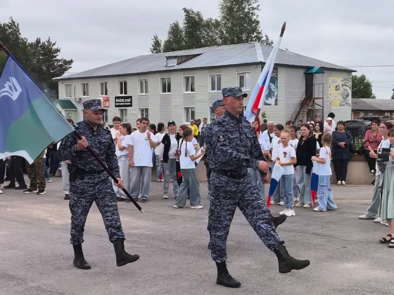 Под небом единой страны: Игрим отметил День России