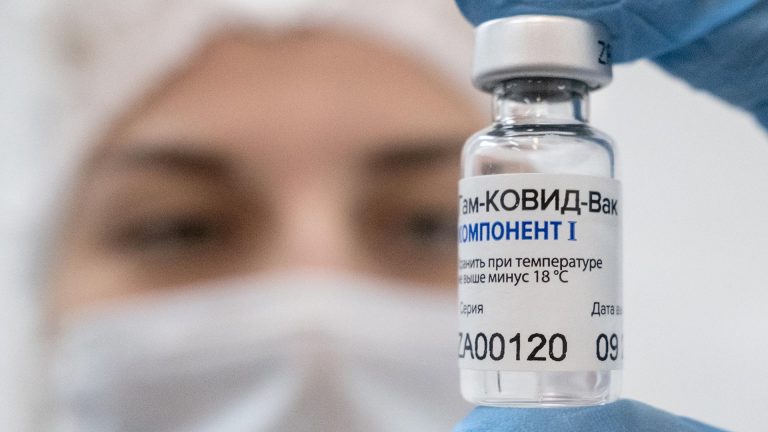 Директор Депздрава Югры ответил на вопросы о ковиде