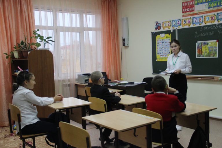 «Дублировать» учителя случайно не хотите ли?
