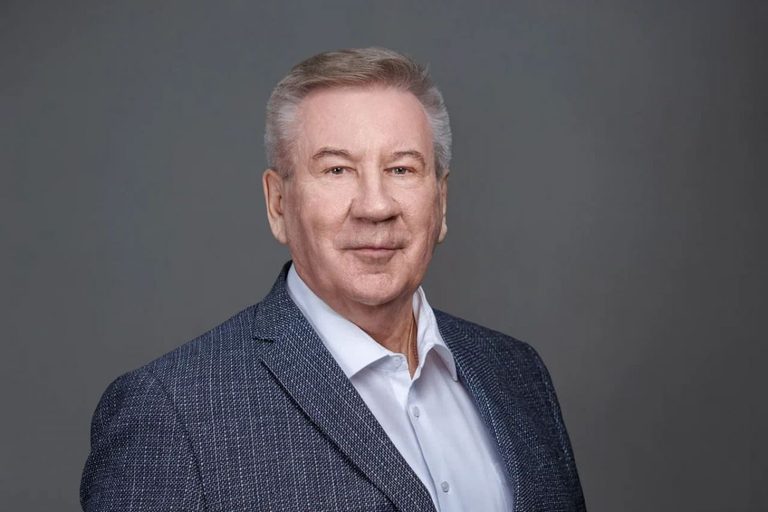 Борис Хохряков пригласил югорчан на выборы